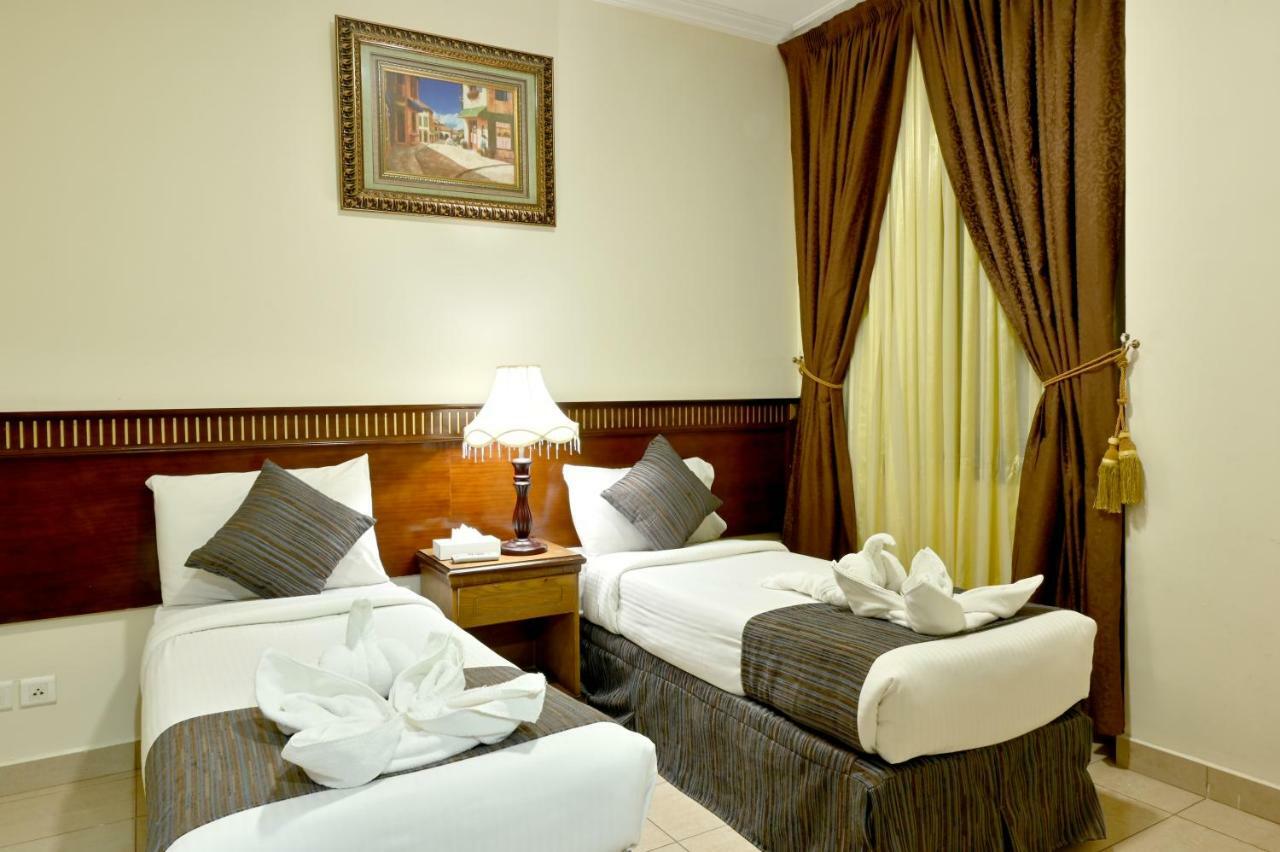 Hayah Taibah Hotel Medina Екстер'єр фото