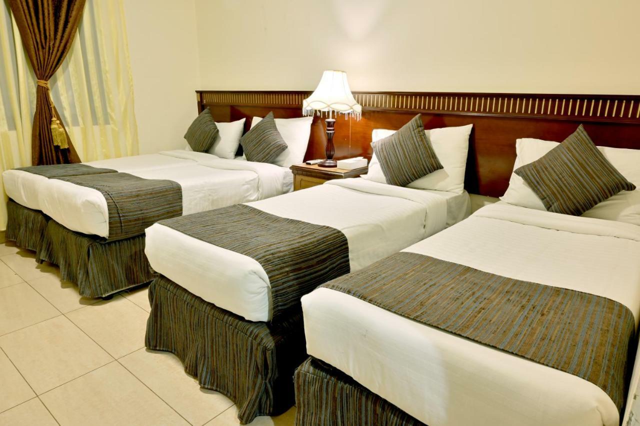 Hayah Taibah Hotel Medina Екстер'єр фото